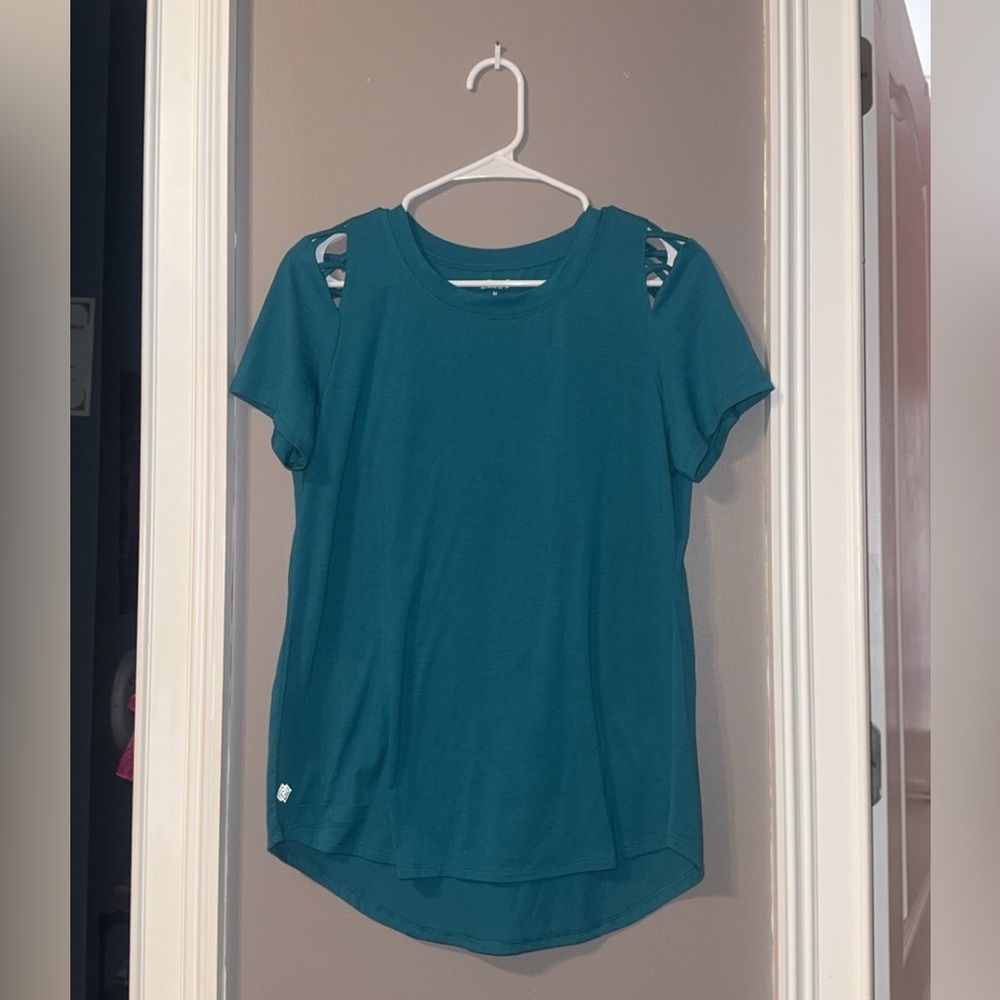Zelos cut shoulder blouse